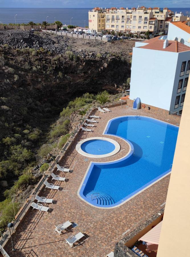 Huebsche Ferienwohnung Mit 2 Schlafzimmern, Pool Und Wlan, Strandnaehe カジャオ・サルバヘ エクステリア 写真