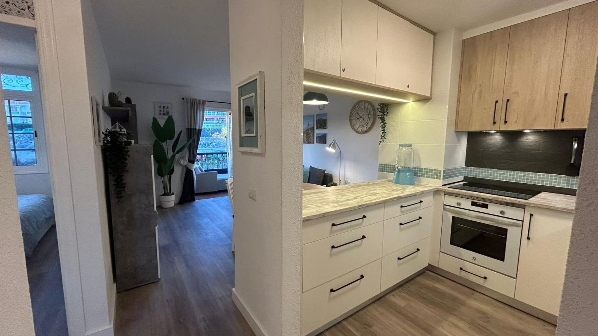 Huebsche Ferienwohnung Mit 2 Schlafzimmern, Pool Und Wlan, Strandnaehe カジャオ・サルバヘ エクステリア 写真